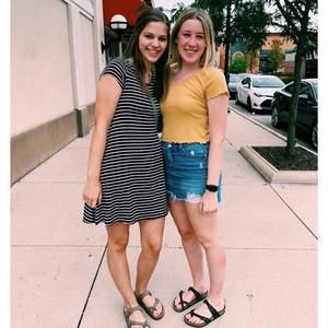 Meet your Posher, Jenna